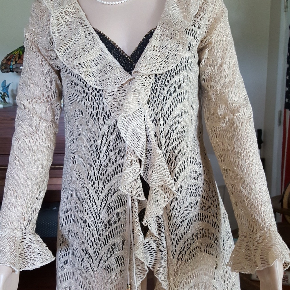 Vintage Kimono.Sheer ,gold, S/M, ruffle accents ,open front